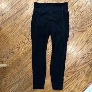 Athleta 7/8 salutations